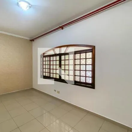 Rent this 2 bed house on Rua Senador Mário Motta in Santa Terezinha, São Bernardo do Campo - SP