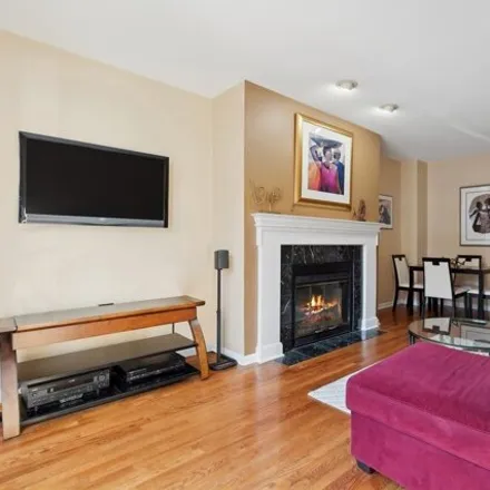 Image 4 - 1455 South Clark Street, Chicago, IL 60605, USA - House for sale