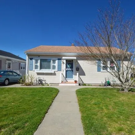 Buy this 2 bed house on 139 Seabury Street in New Bedford, MA 02746
