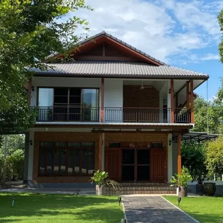 Rent this 3 bed house on Chiang Mai