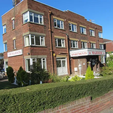 Image 9 - Northstead Manor Drive, Scarborough, YO12 6BP, United Kingdom - Apartment for rent