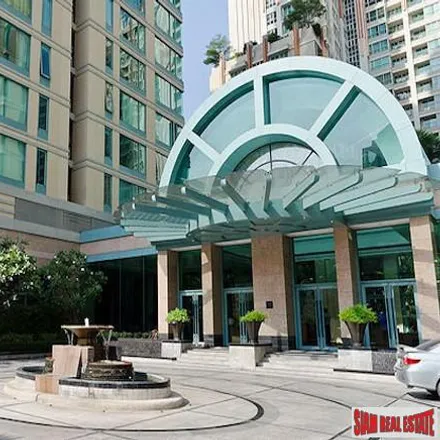 Rent this 2 bed apartment on 20/10-11 in Chit Lom Road, Ratchaprasong