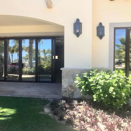 Rent this 3 bed apartment on unnamed road in Zona Hotelera, 23400 San José del Cabo