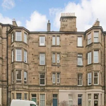 Rent this 3 bed apartment on 20 Polwarth Crescent in City of Edinburgh, EH11 1HP