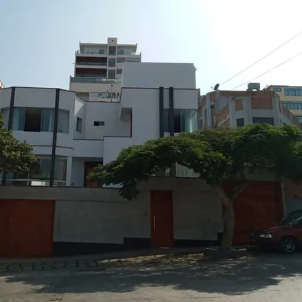 Buy this 4 bed house on Jirón Las Dalias in Santiago de Surco, Lima Metropolitan Area 10853