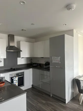 Image 2 - Cohen Court, 5 Burnt Oak Broadway, London, HA8 0BP, United Kingdom - Apartment for rent