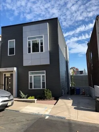 Rent this 3 bed duplex on 6506 Madison Street in West New York, NJ 07093