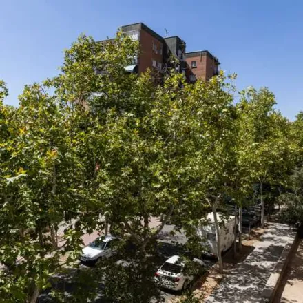 Image 9 - Calle de la Hacienda de Pavones, 139, 28030 Madrid, Spain - Apartment for rent