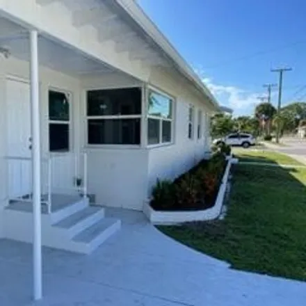 Image 3 - 5208 Spruce Avenue, West Palm Beach, FL 33407, USA - Townhouse for rent