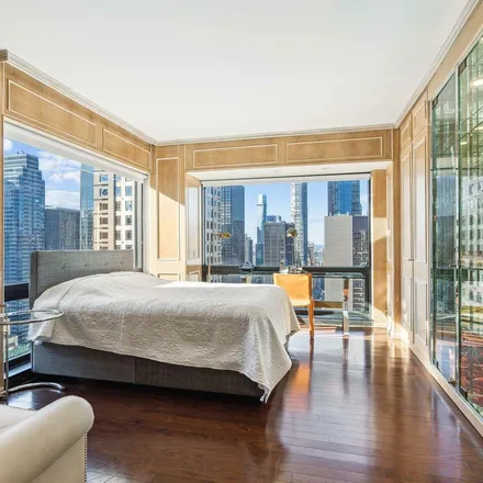 Rent this 2 bed apartment on Trump Tower in 721/725 5th Avenue, New York