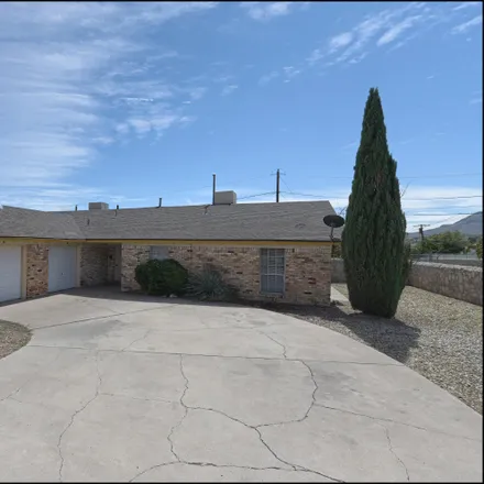Rent this 3 bed house on 3406 Moonlight Avenue in Sunrise Acres, El Paso