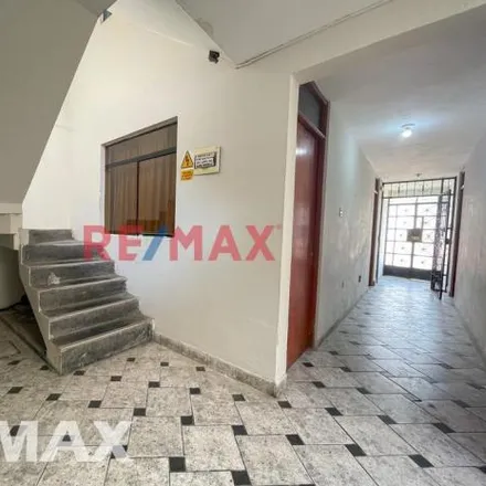 Buy this 16 bed house on Calle Tarapaca in Callao, Lima Metropolitan Area 07021