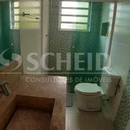 Buy this 3 bed house on Rua das Camélias 393 in Mirandópolis, São Paulo - SP