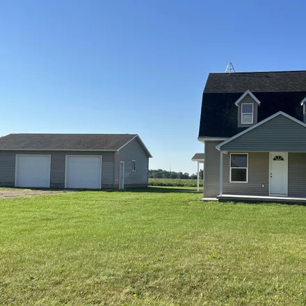 Buy this 3 bed house on 5608 East Denver Road in Isabella Township, MI 48878