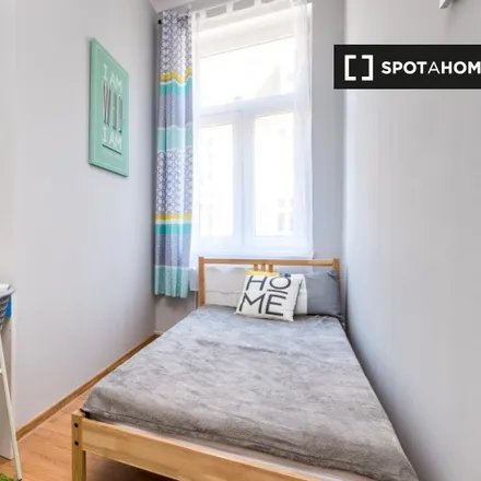 Rent this 5 bed room on Mostowa 5 in 61-854 Poznań, Poland