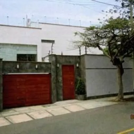 Image 2 - Parqueo Clientes Wong, Calle José Sabogal, Miraflores, Lima Metropolitan Area 15048, Peru - House for sale