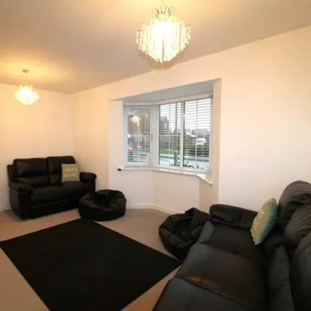 Image 3 - Garden House Close, Failsworth, M35 0TX, United Kingdom - House for sale