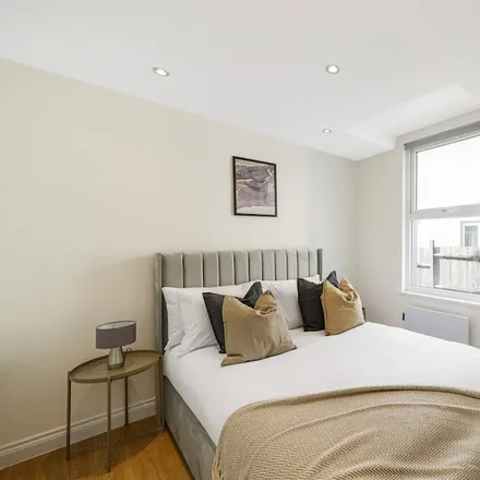 Image 5 - London, NW10 8UX, United Kingdom - Apartment for rent