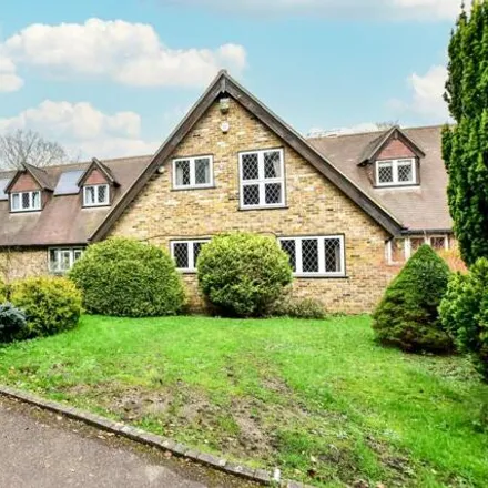 Buy this 7 bed duplex on Colne Valley Regional Park in Buckinghamshire, SL0 0RR