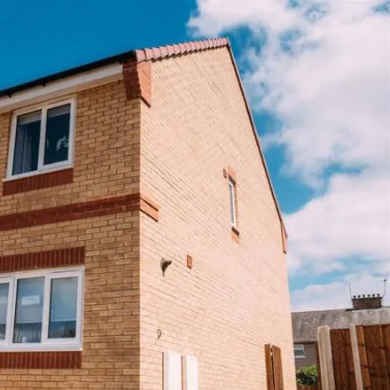 Rent this 3 bed duplex on Old Spot Way in Winsford, CW7 1GR