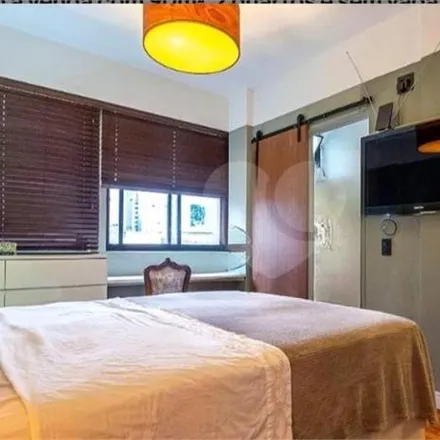 Buy this 2 bed apartment on Rua Abílio Soares 560 in Paraíso, São Paulo - SP