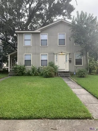 Rent this 2 bed apartment on Olive Street in Marwede Place, Baton Rouge