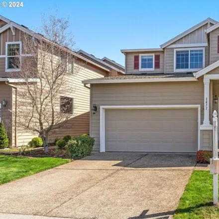 Buy this 3 bed house on 3672 Southeast Starling Place in Hillsboro, OR 97123