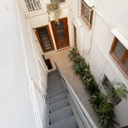Image 1 - Carrer de Provença, 120-122, 08029 Barcelona, Spain - Apartment for rent