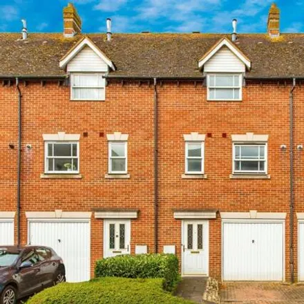 Buy this 3 bed townhouse on 7 Broad Street in Cambourne, CB23 6EL