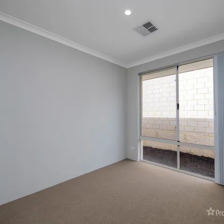 Rent this 5 bed apartment on unnamed road in Alkimos WA 6038, Australia