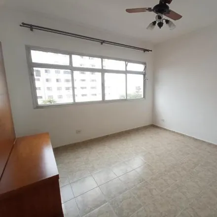 Rent this 1 bed apartment on Avenida Senador Pinheiro Machado in Marapé, Santos - SP
