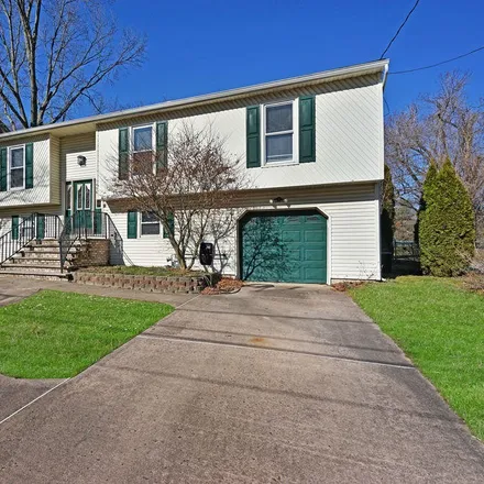 Image 2 - 1496 Pine Park Avenue, Lakewood, NJ 08701, USA - House for sale