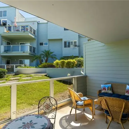 Image 9 - 240 The Village, Redondo Beach, CA 90277, USA - Apartment for rent