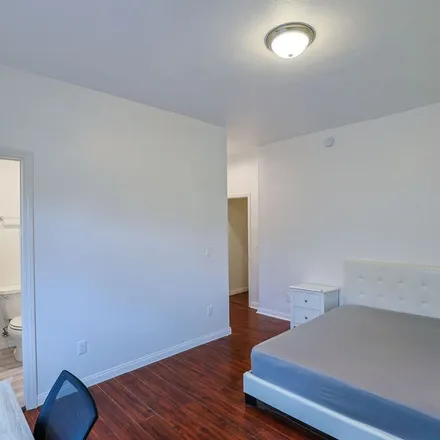 Rent this 5 bed apartment on Budlong Avenue in Los Angeles, CA 90007
