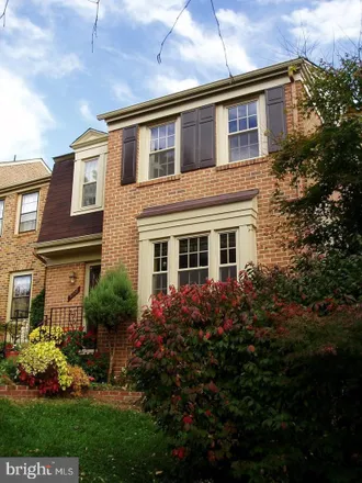 Rent this 3 bed townhouse on 5800 Edson Lane in Luxmanor, North Bethesda