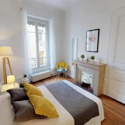 Rent this 3 bed room on 40 Rue Paul Bert in 69003 Lyon, France