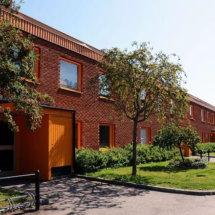 Rent this 2 bed apartment on Cykelrum in Vändkretsen, 802 63 Gävle