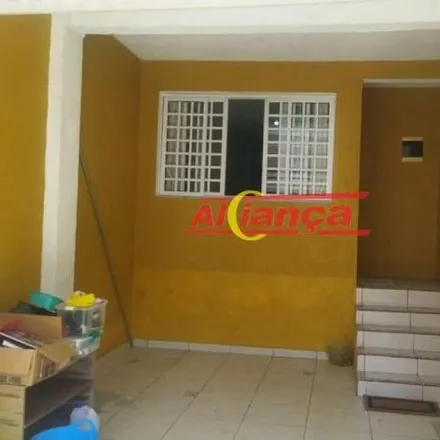 Rent this 2 bed house on Rua Senador Nilo Coelho in Bonsucesso, Guarulhos - SP