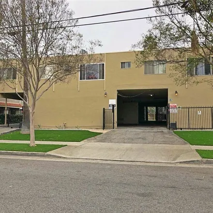 Rent this 2 bed apartment on 311 Palmetto Drive in Alhambra, CA 91801