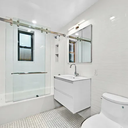 Image 7 - 37-55 77th Street, New York, NY 11372, USA - Apartment for rent