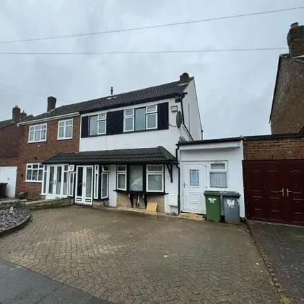 Rent this 3 bed duplex on Springhill Road in Wednesfield, United Kingdom
