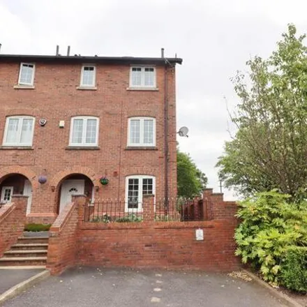 Buy this 3 bed house on Oliver Fold Close in Mosley Common, M28 1EL