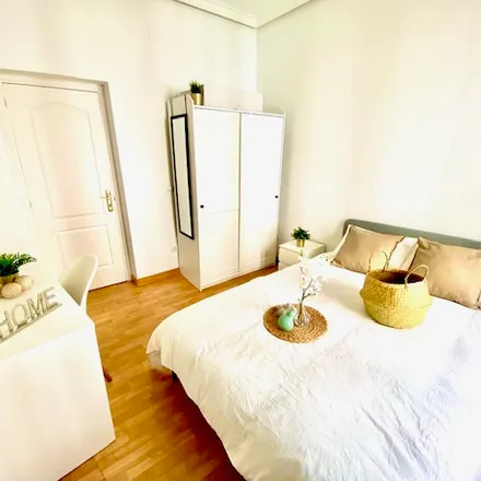 Rent this 2 bed apartment on Madrid in Dia & Go, Plaza Segovia Nueva