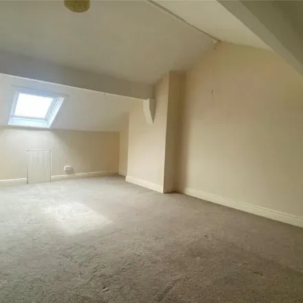 Image 6 - Bartle Lane Bevan Court, Bartle Lane, Bradford, BD7 4QF, United Kingdom - Townhouse for sale