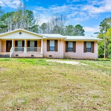 Buy this 3 bed house on 426 South Lowell Road in Jasper, AL 35503