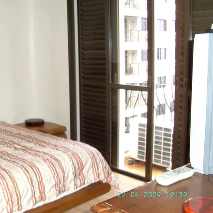 Rent this 3 bed apartment on Rua Manoel Brazil Camargo in Jardim Continental, Marília - SP