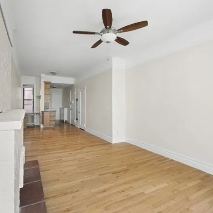 Image 3 - 177 Amity St Apt 16, Brooklyn, New York, 11201 - Apartment for sale