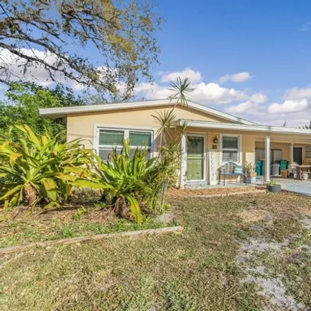 Buy this studio house on 224 Northwest Shannon Avenue in West Melbourne, FL 32904