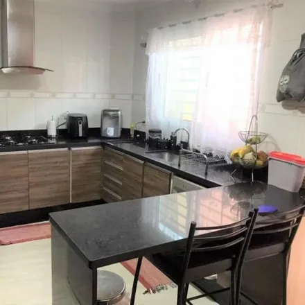 Buy this 3 bed house on Rua Leandra Dellafina Damiani in Bom Clima, Guarulhos - SP