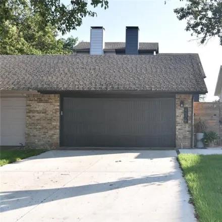 Rent this 3 bed house on 4976 Thunder Road in Inwood, Dallas
